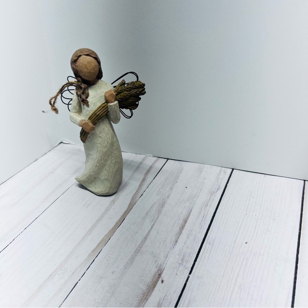 Willow Tree Angel of Autumn Hanging Figurine Vintage 2001 Artist Susan Lordi